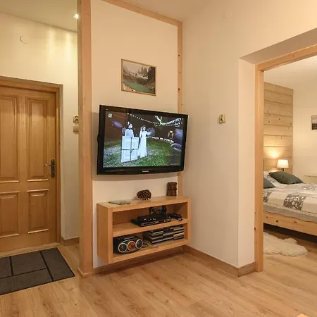 Pod Skocznia アパート *